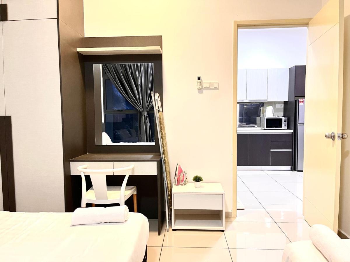 Atlantis By Conceptial Apartment *